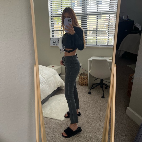 Skinny Jean - Picture 2 of 7